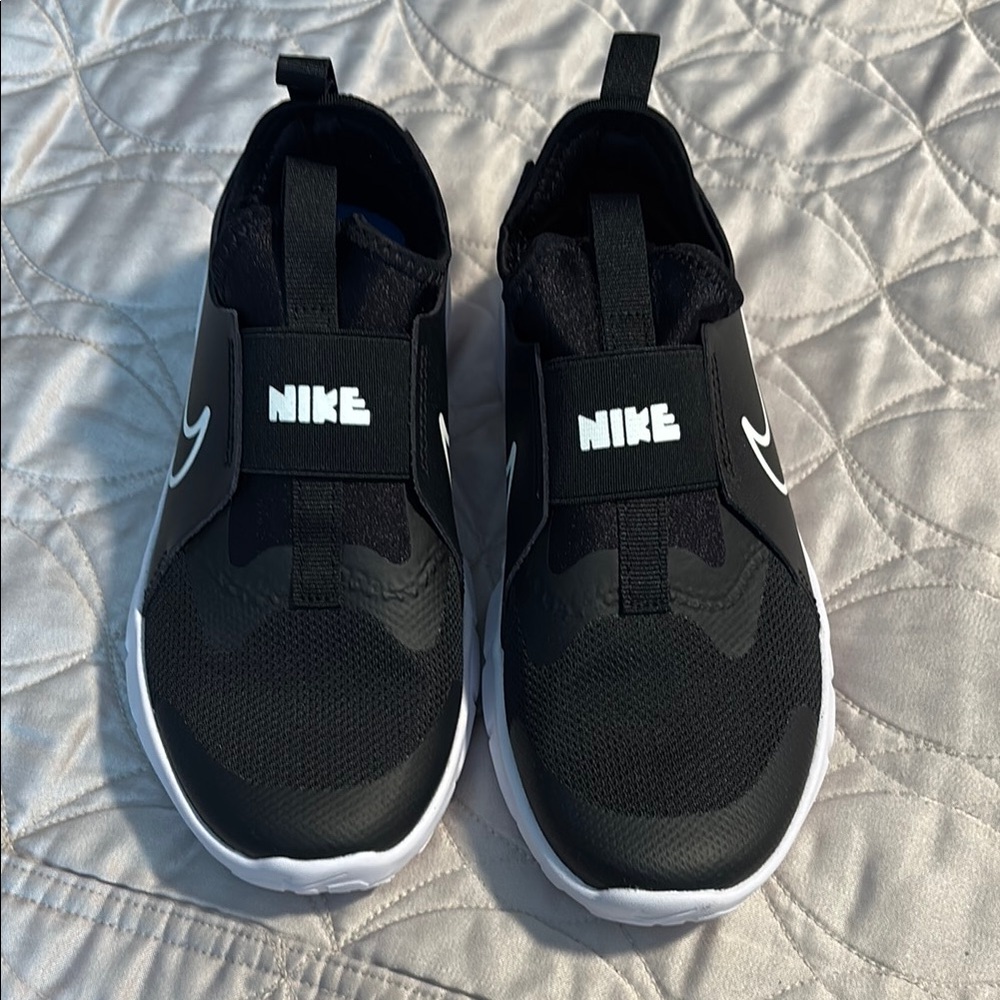 Nike Kids Black Slip-On Shoes